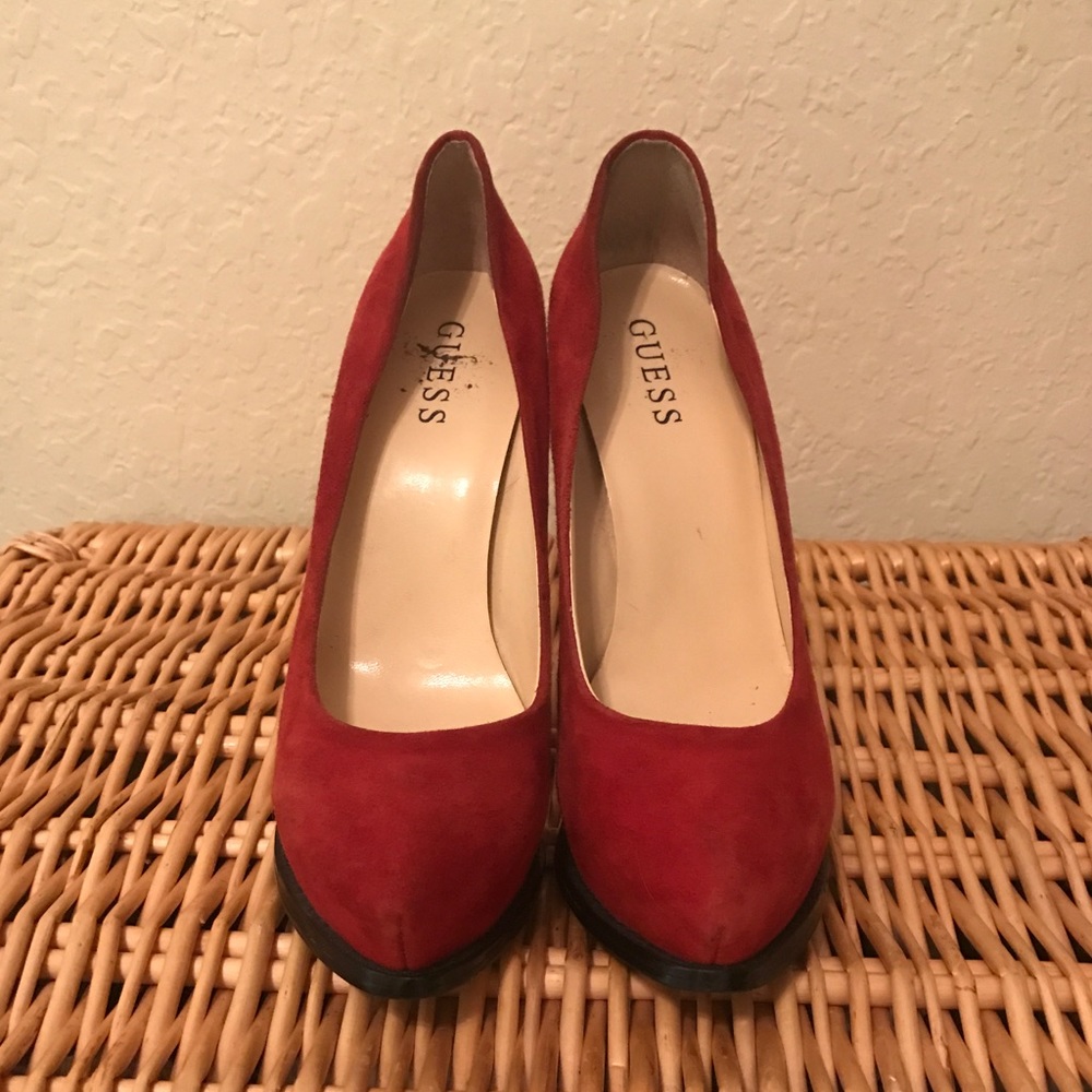 👠 GUESS Red Pumps - Picture 3 of 8